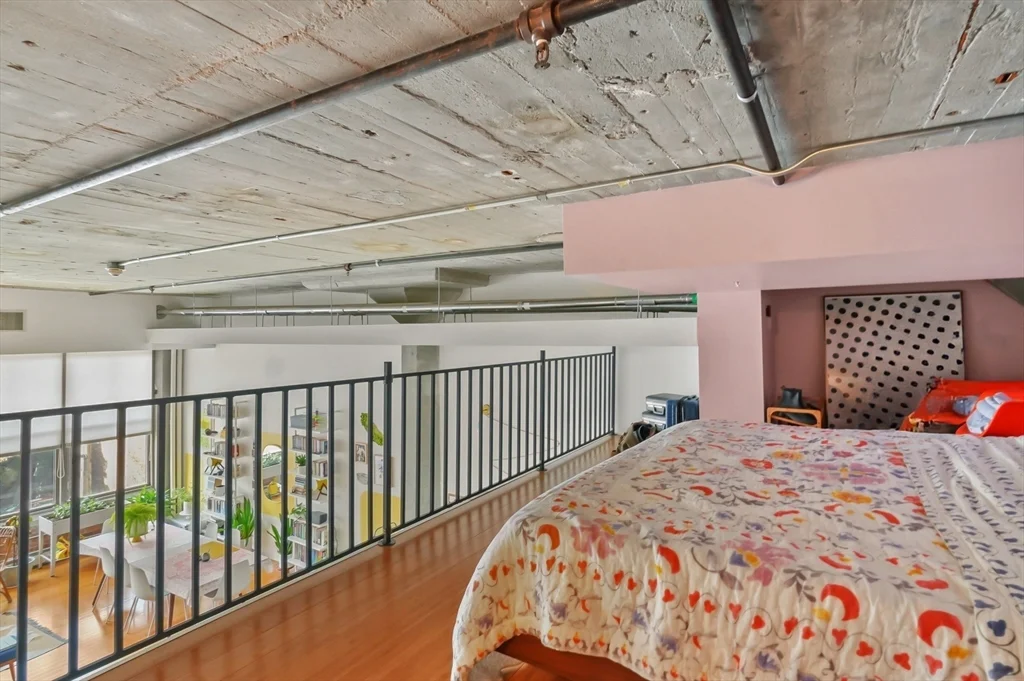 156 Porter St, East Boston