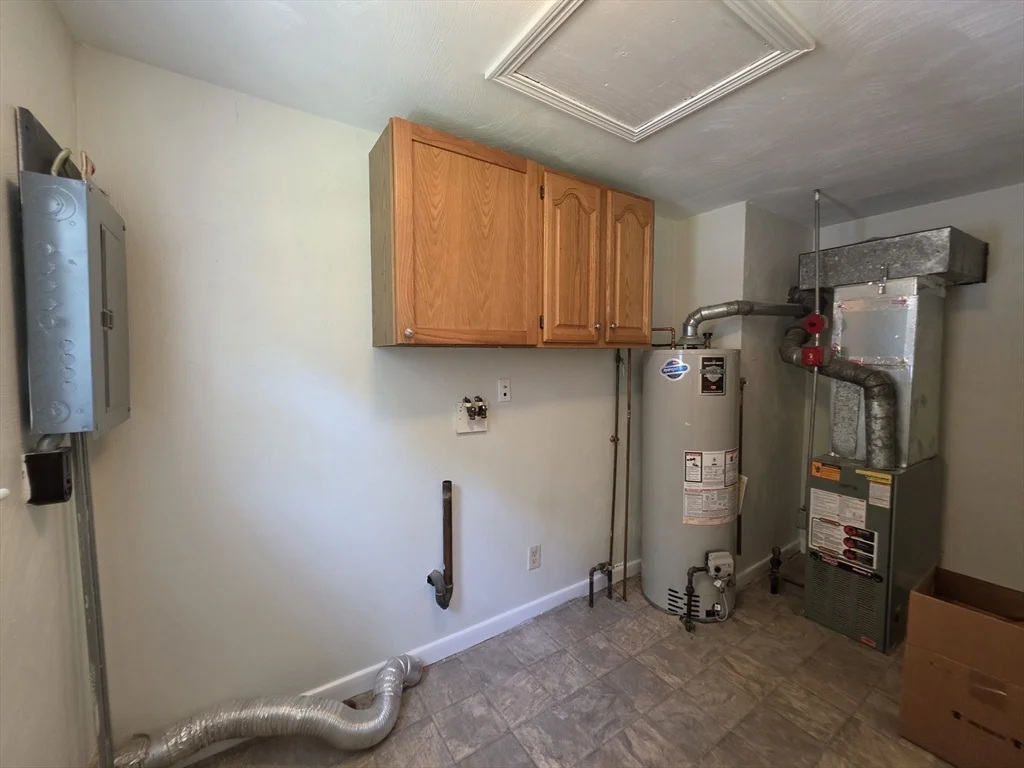 38 Cobb, Rockland