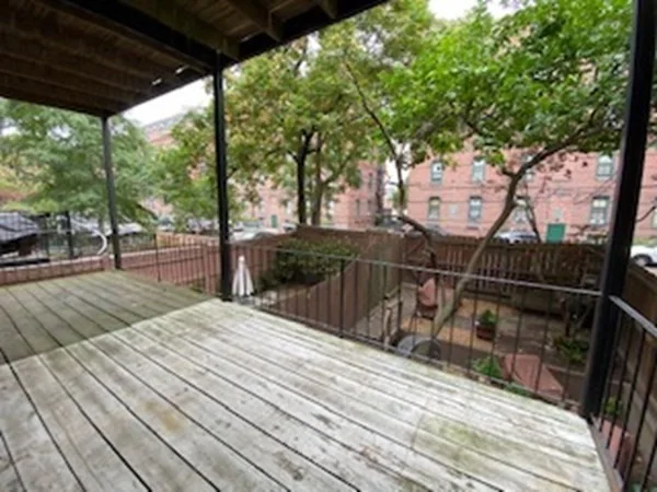 102 E Brookline St, South End