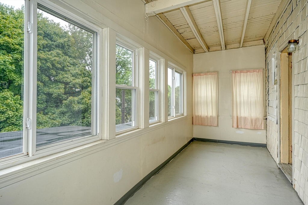 91 Arlington St, Watertown