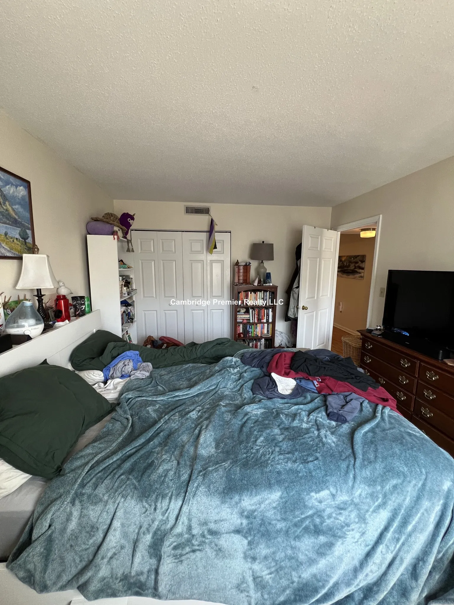 345 Franklin St, Riverside