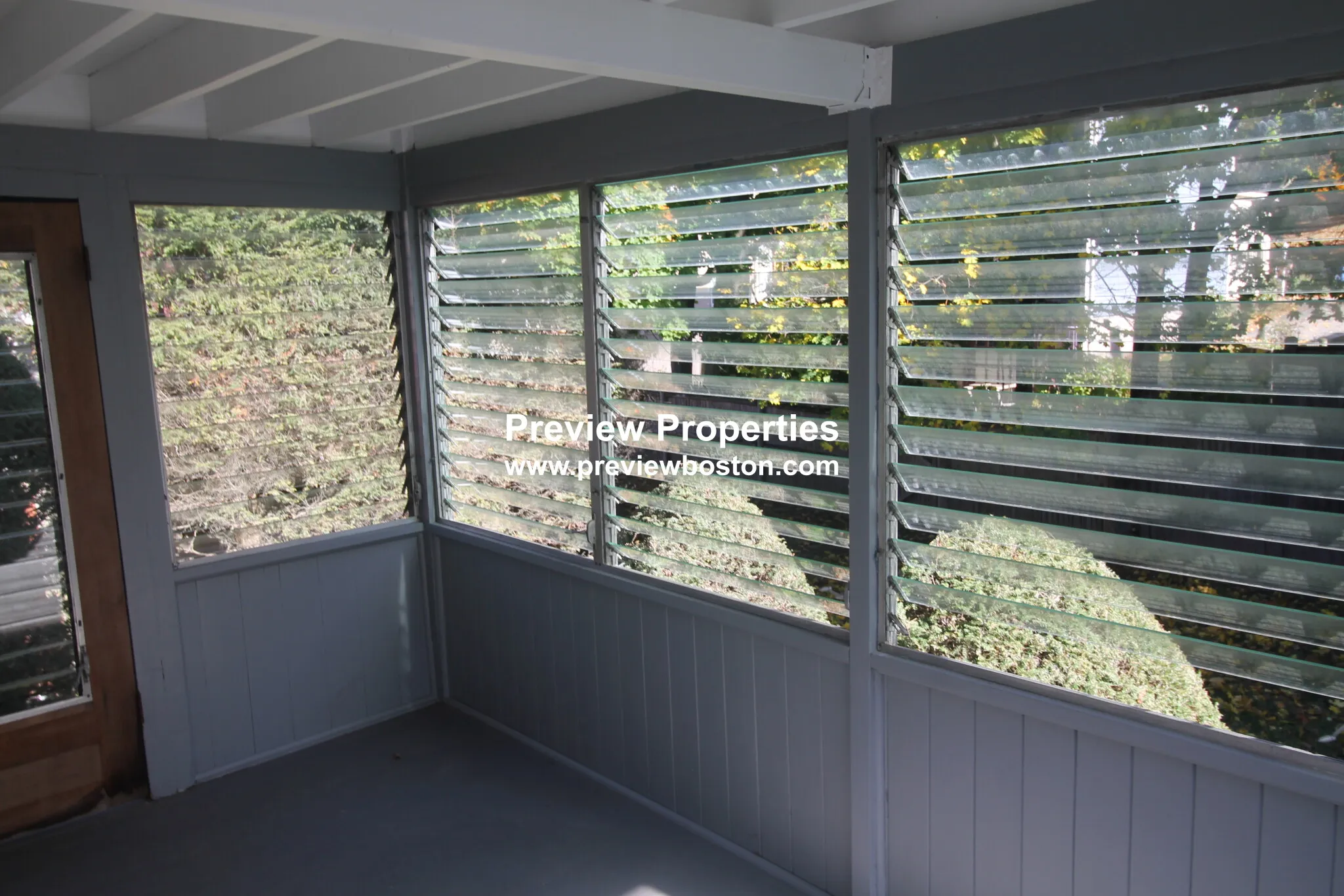 14 Caltha Rd, Oak Square