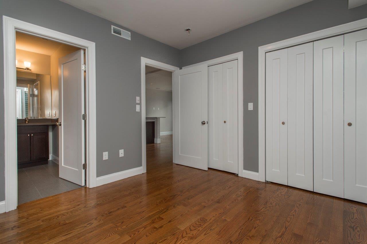 339 D St, South Boston