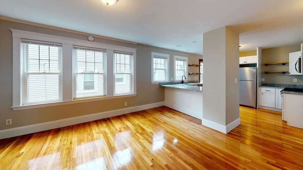 65 -67 Sterling St, West Somerville