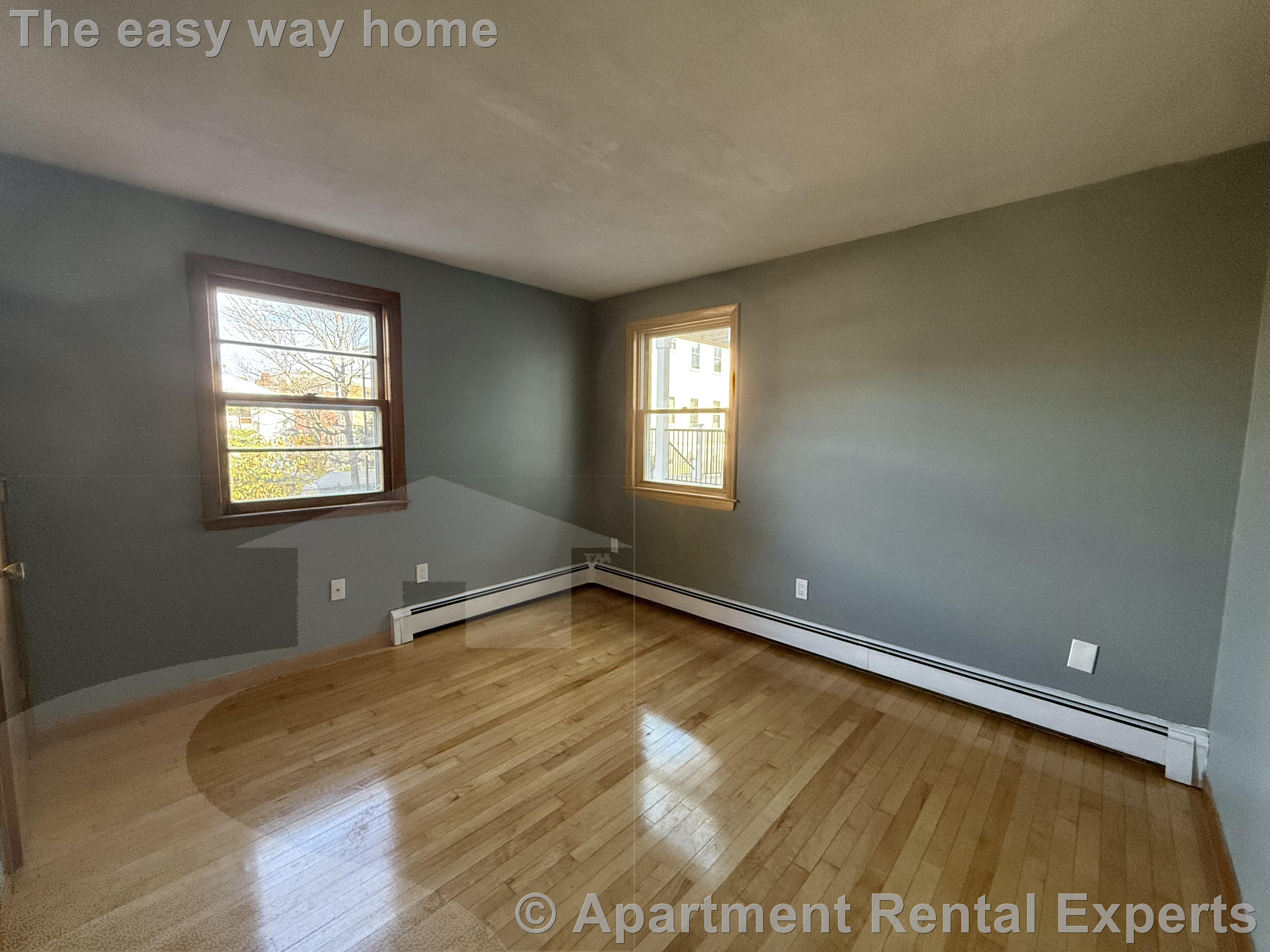 35 Ware St, Teele Square