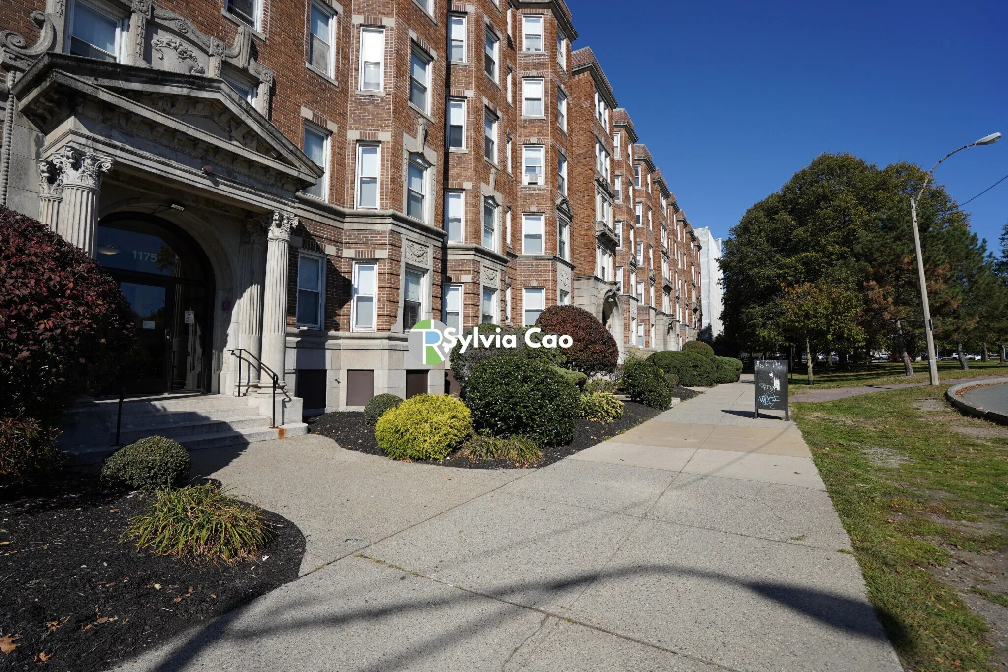 1175 Boylston St, Fenway