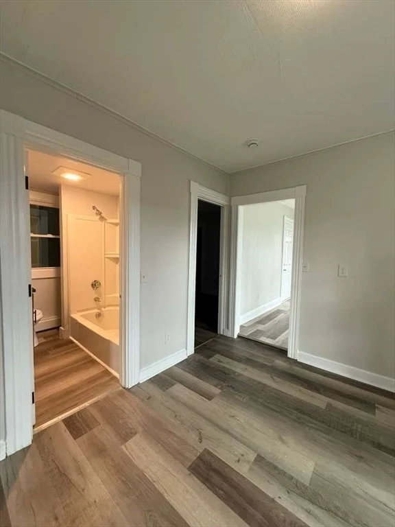 9 Granville St, Zip 01832