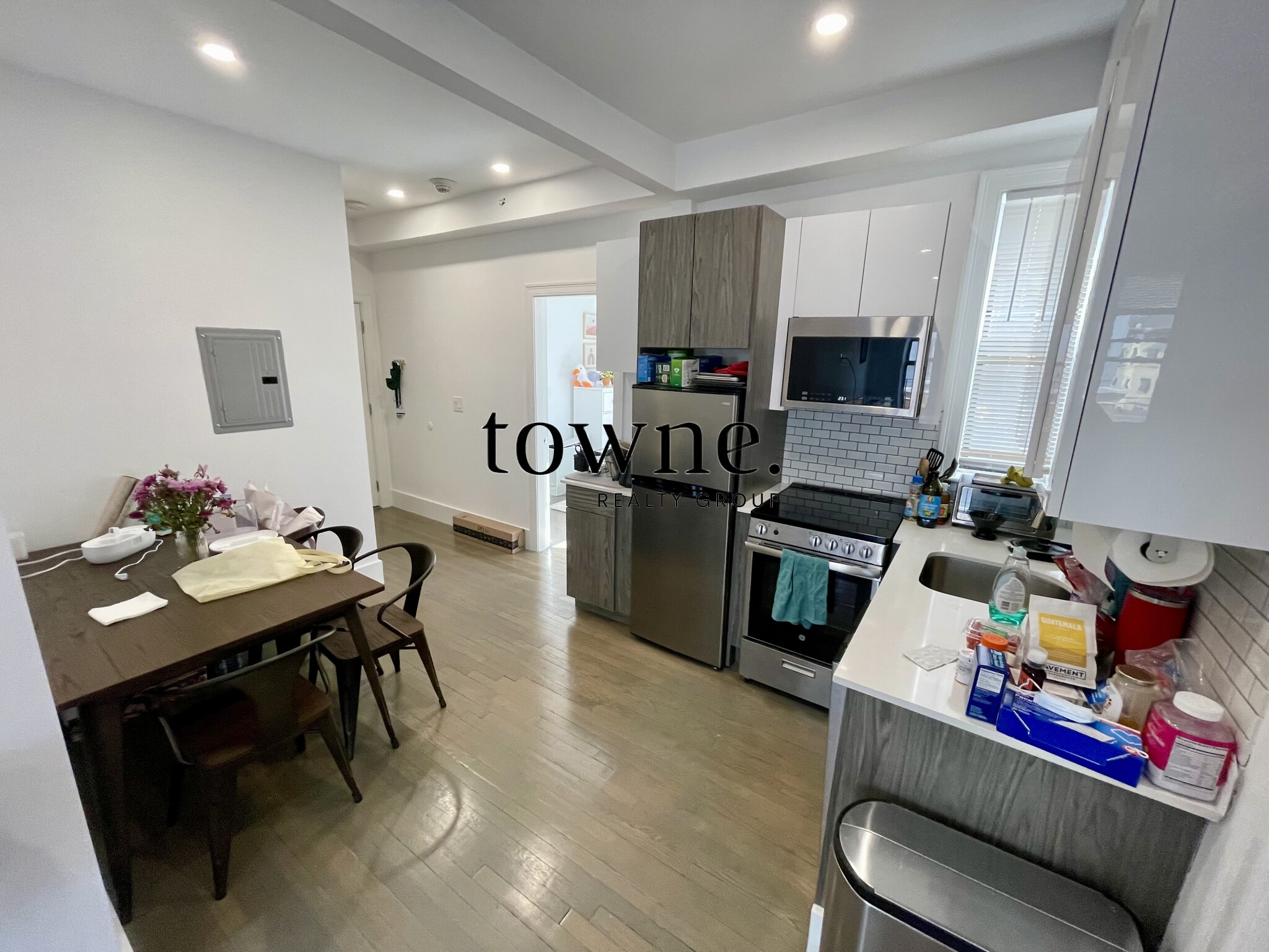 11 Queensberry St, Fenway