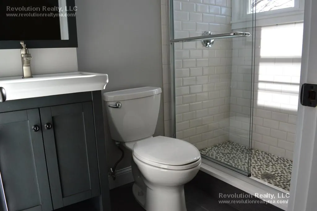 23 Alston St, East Somerville