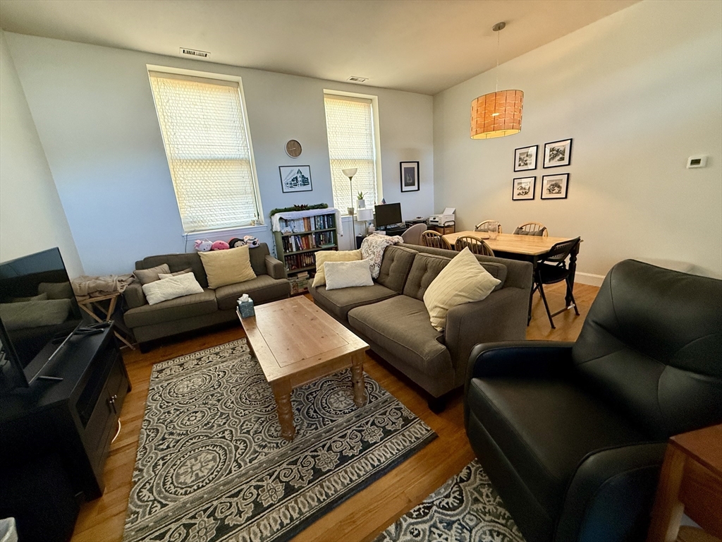 227 Summit Ave, Coolidge Corner