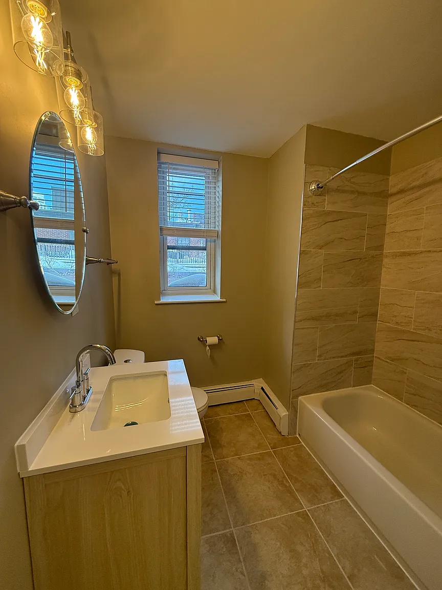4 Albemarle Ct, Back Bay