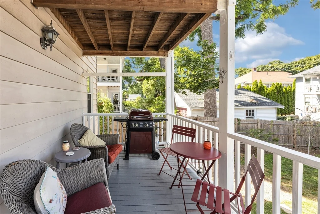 79 Hewlett, Roslindale