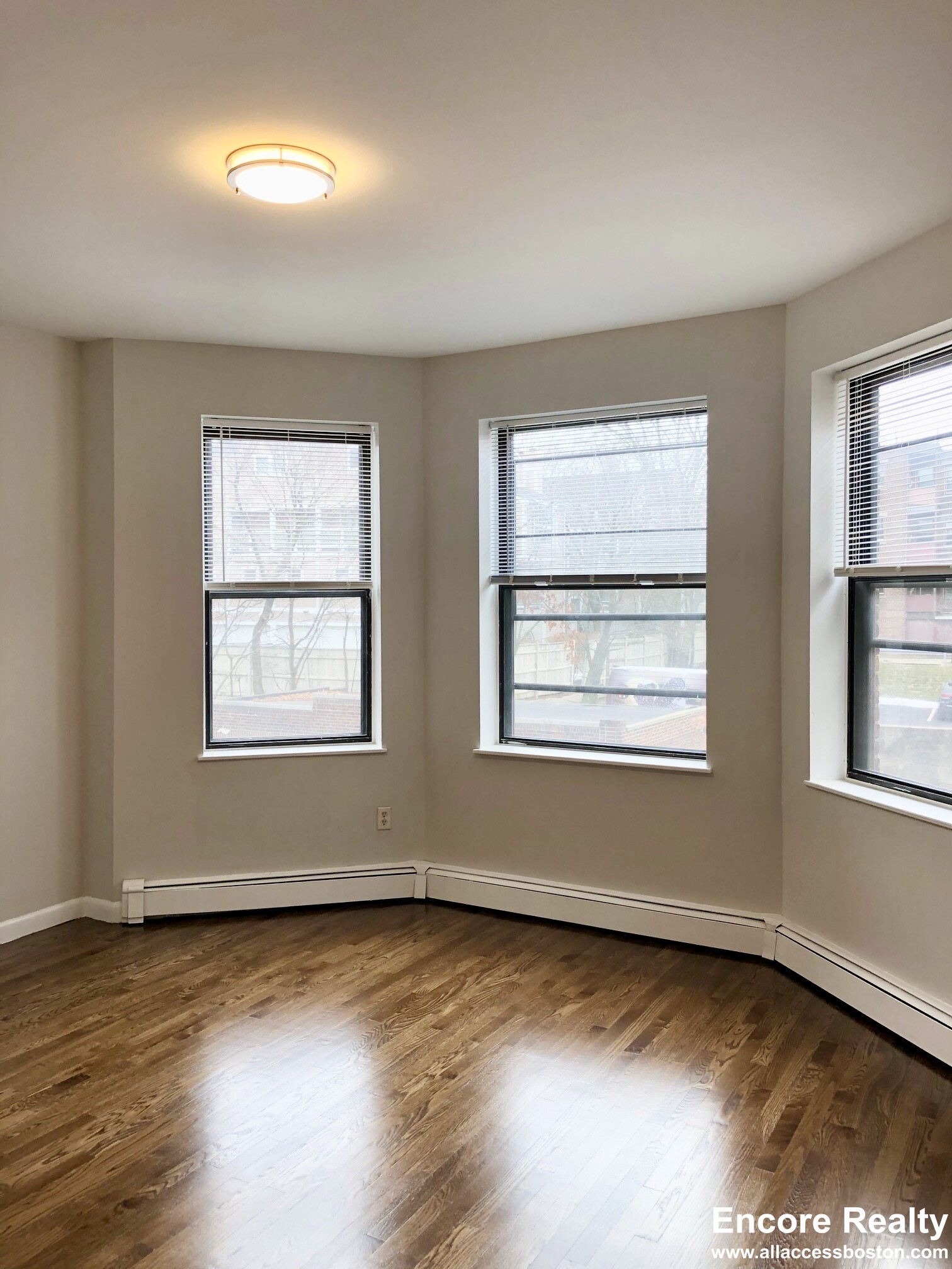 15 Stearns Rd, Coolidge Corner