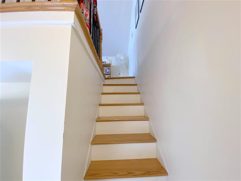 126 Pine St, The Port