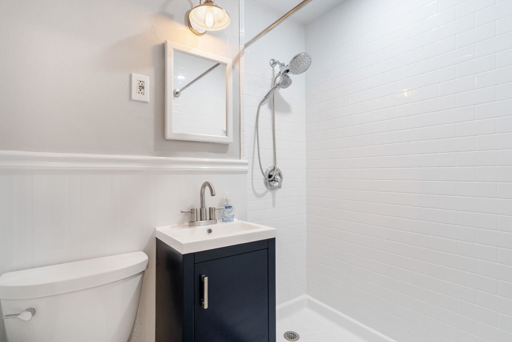 261 Beacon St, Back Bay