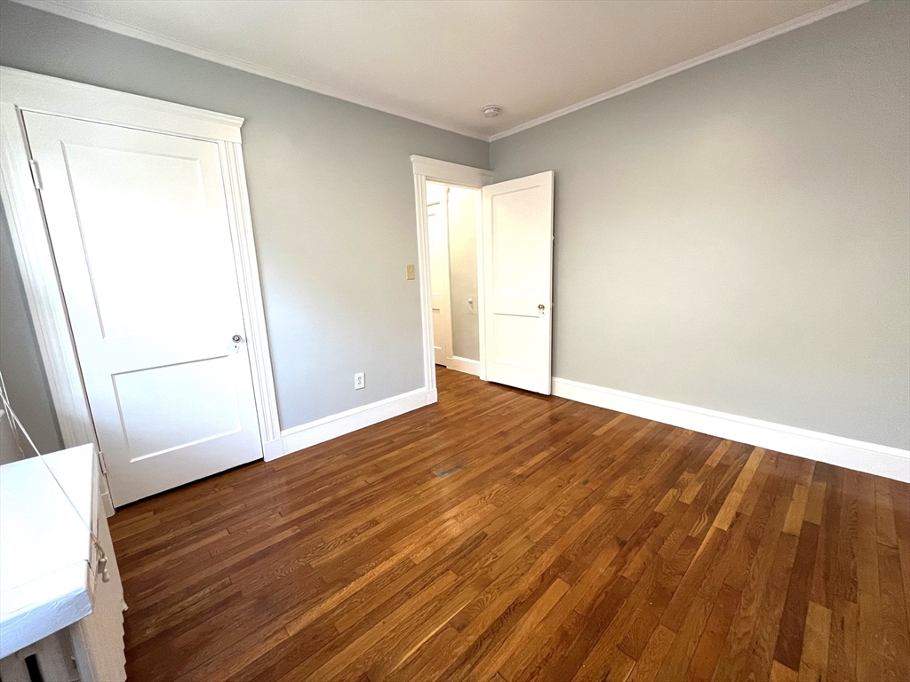 130 Grove St, West Roxbury