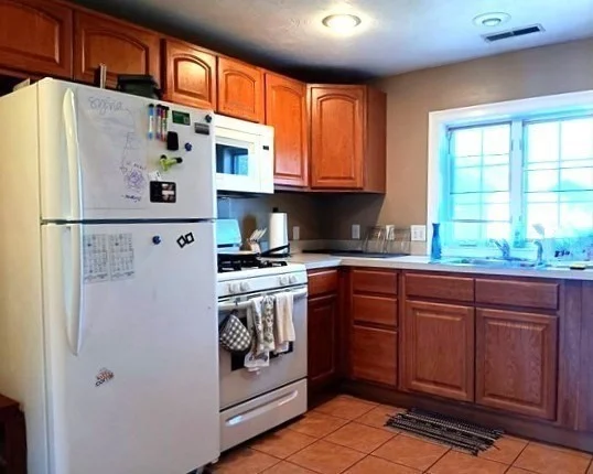 756 Moody St, Waltham