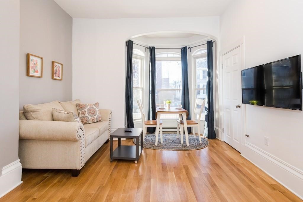 50 Magazine St, Cambridgeport