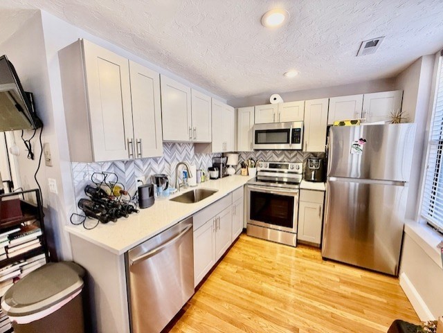 38 Charter St, North End