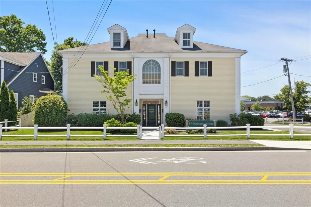 57 Dedham Ave, Needham