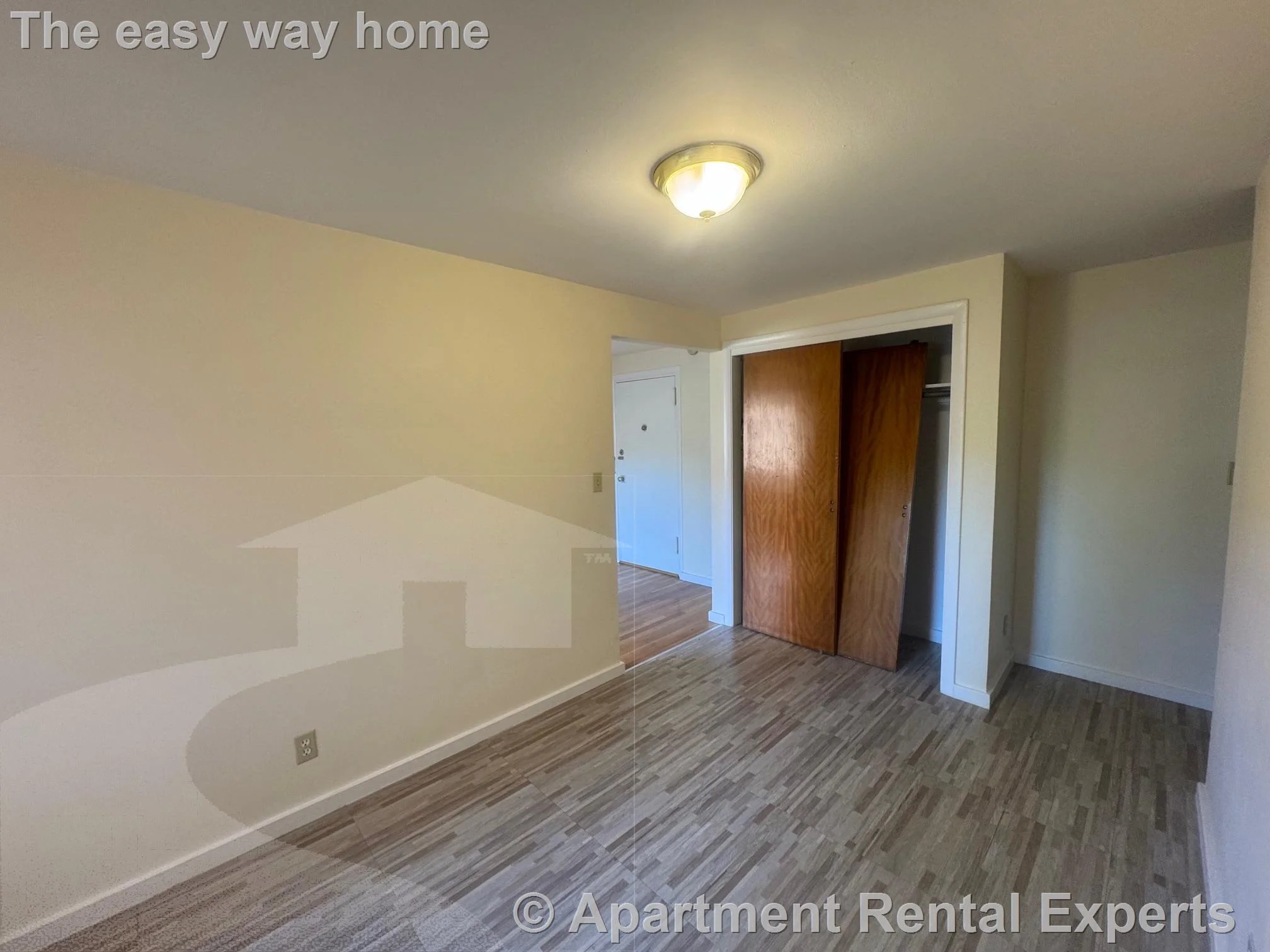 276 Massachusetts Ave, East Arlington