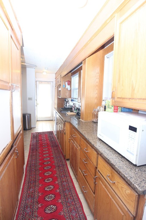 168 Faneuil St, Brighton