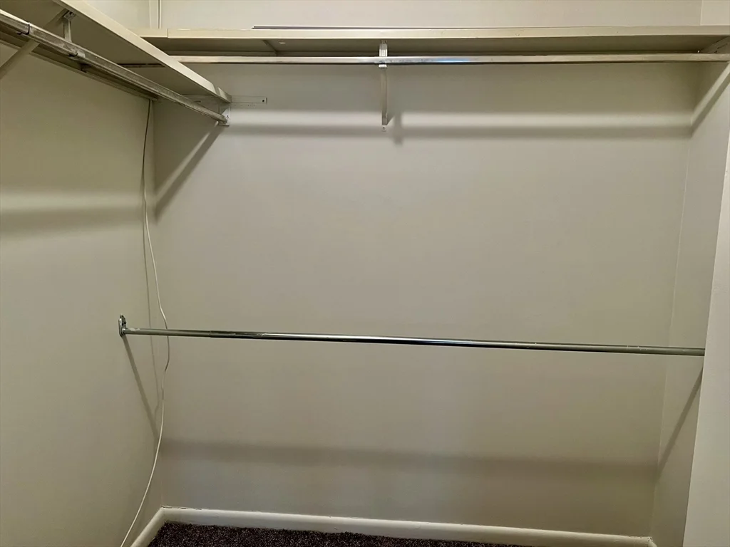 1004 Paradise Rd, Swampscott