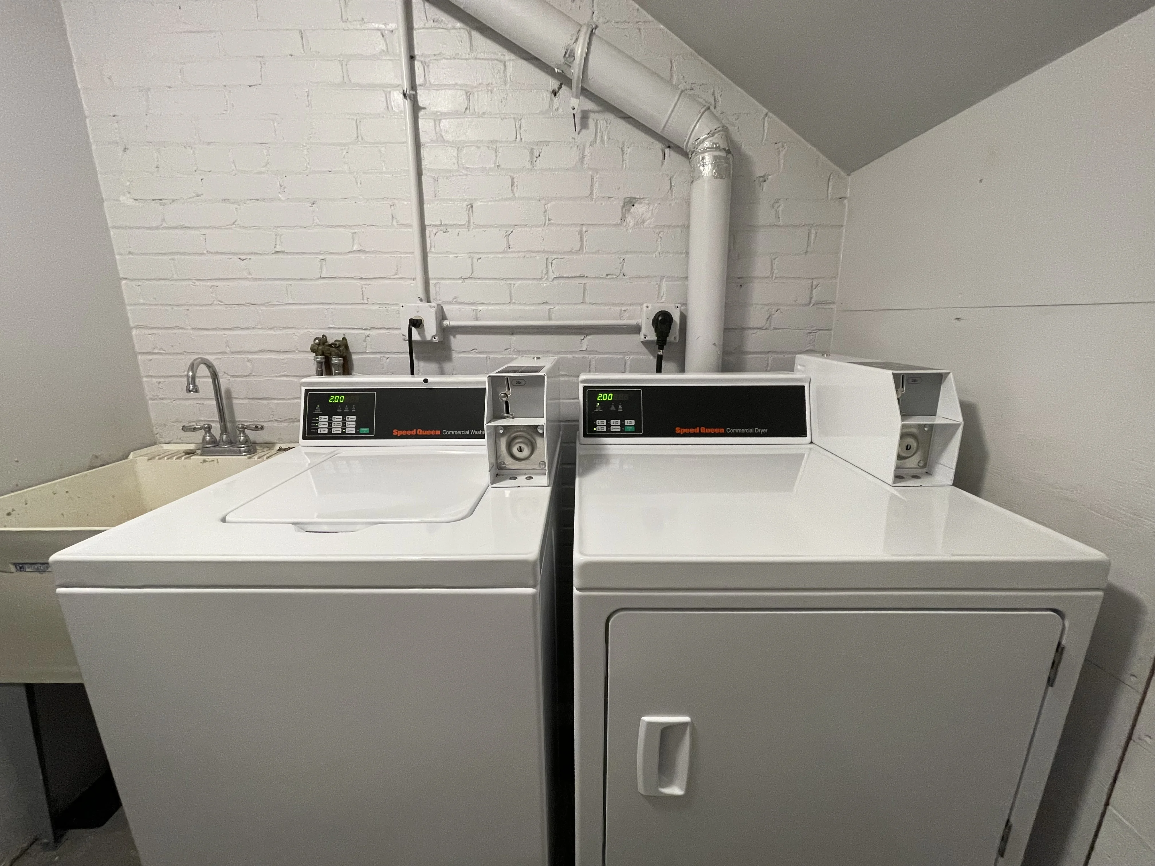 203-205 Winthrop Rd, Aspinwall Hill