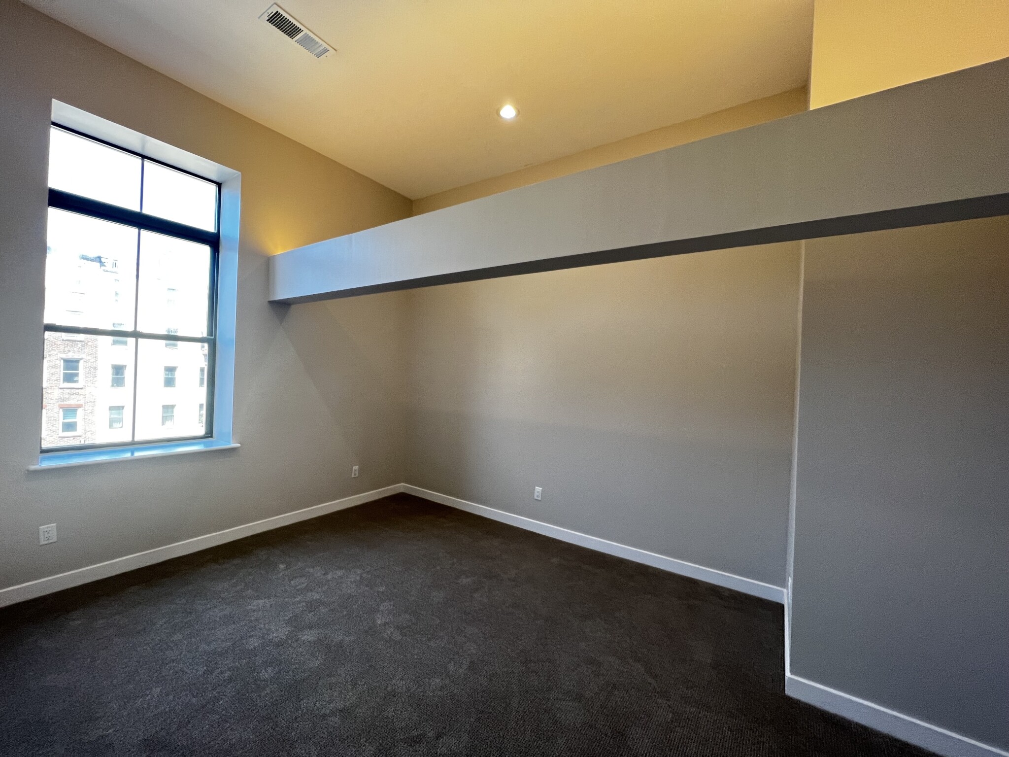 1661 Washington St, South End