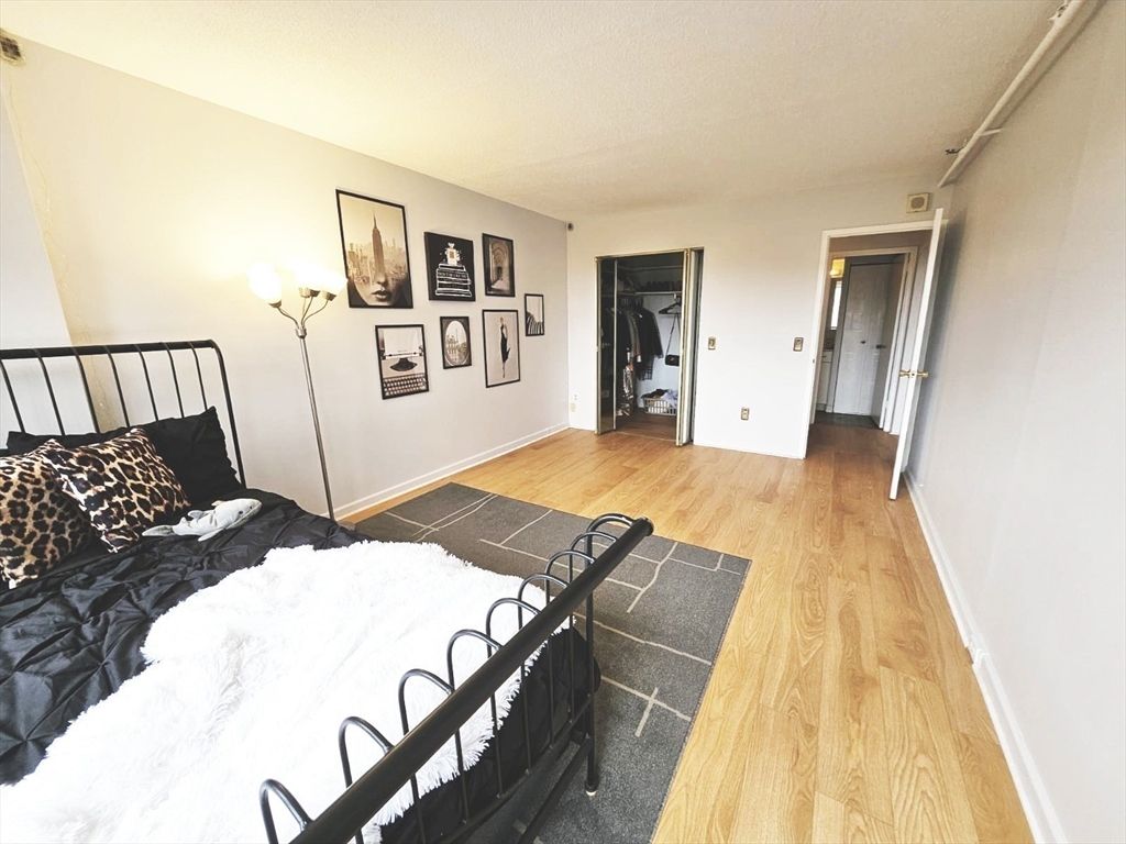 1731 Beacon, Beaconsfield