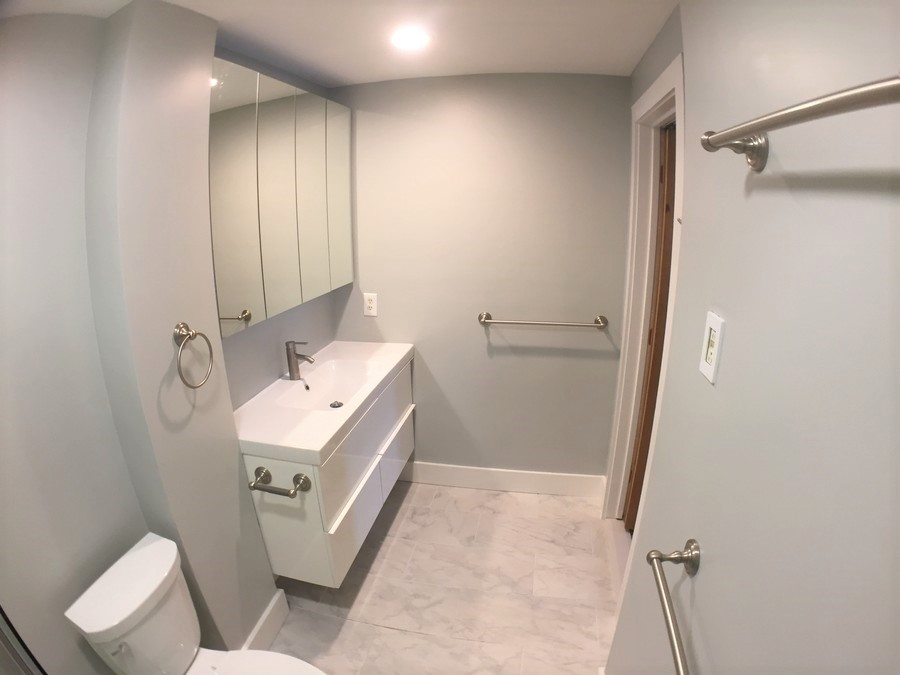 210 Hemenway St, Fenway