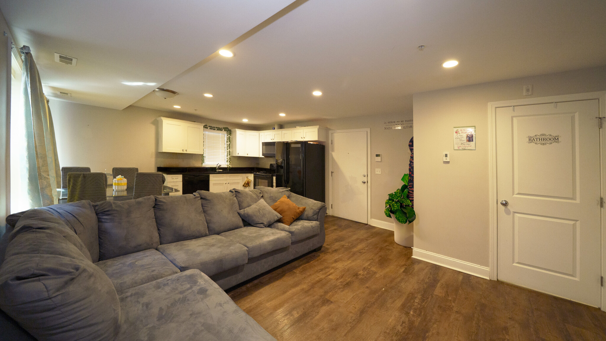 60 Holworthy St, Roxbury