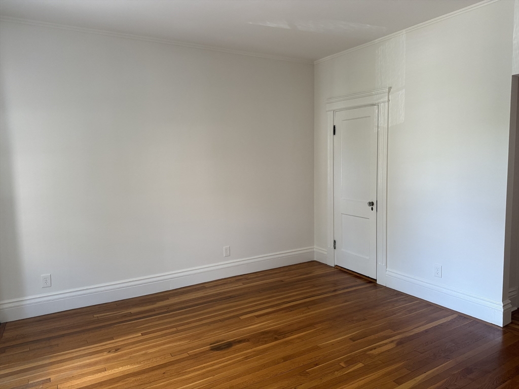 40 Parkman St, Coolidge Corner