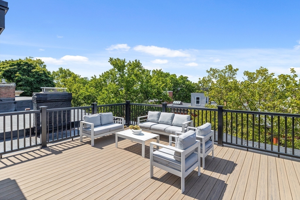 6 Claflin Rd, Aspinwall Hill