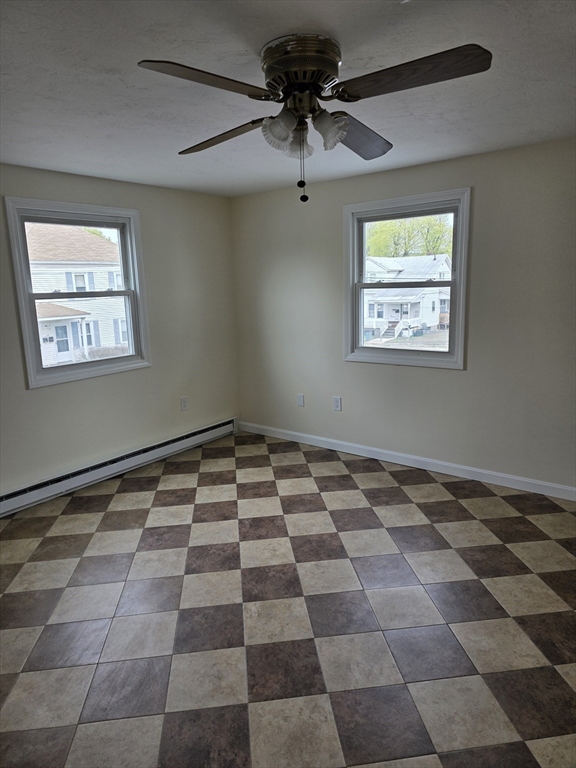 17 Robert St, Fitchburg