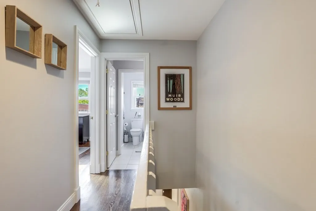 154 W 3rd St, South Boston