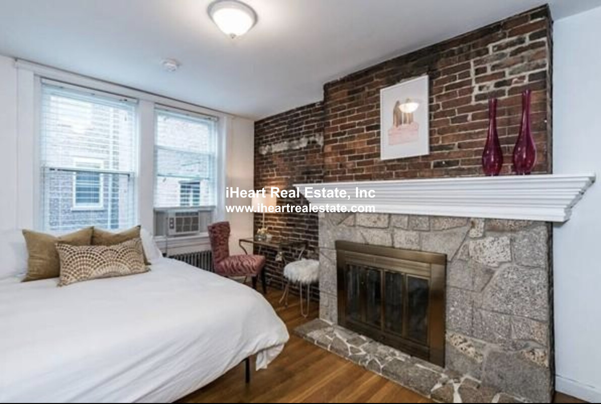 41 Grove St, Beacon Hill