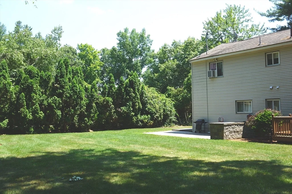 273 Forge Village Rd, Groton