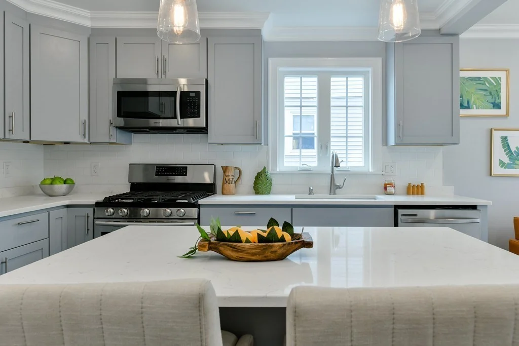 224 Newbury Ave, Quincy