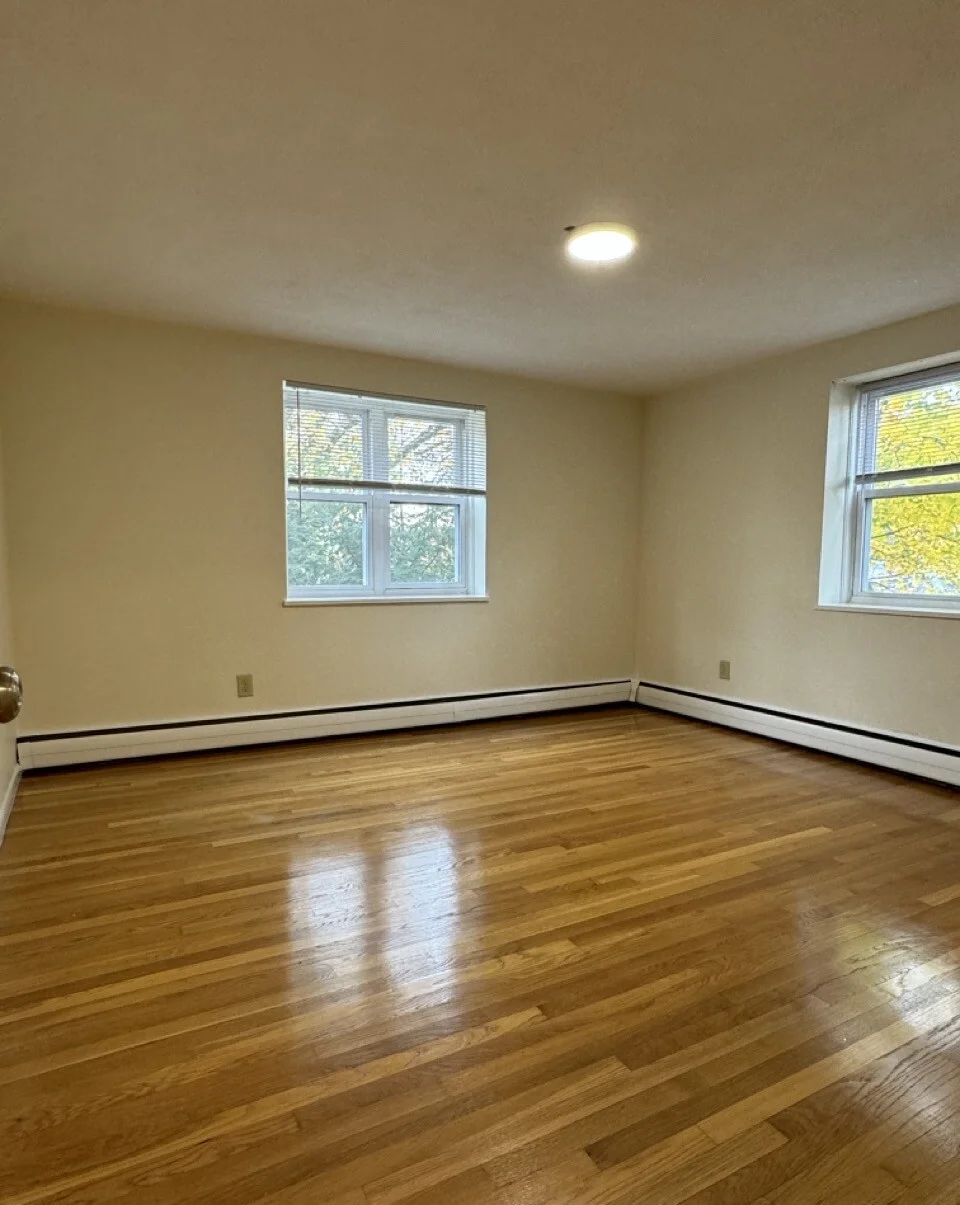 110 Babcock St, North Brookline