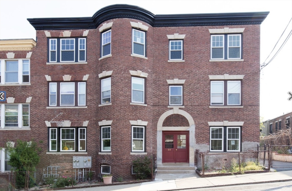 30 Montebello, Jamaica Plain