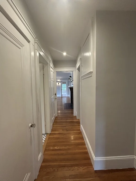 4 Harvard Rd, Belmont