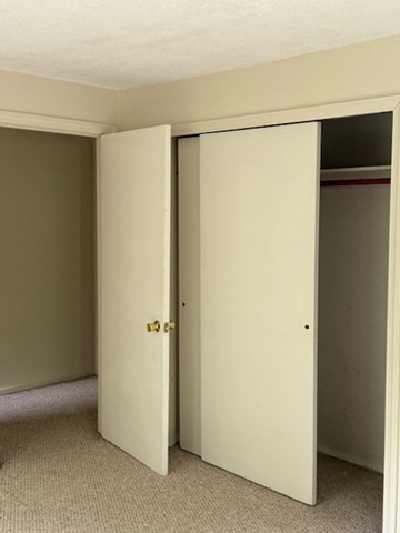 607 Flat Hill Rd, Lunenburg