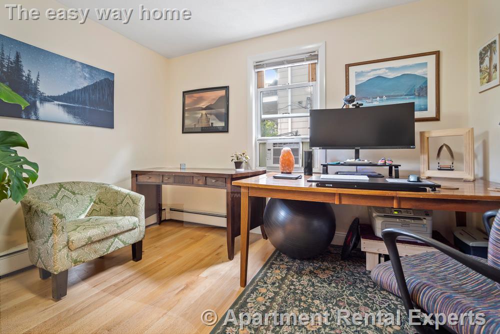 55 Waterhouse St, Teele Square