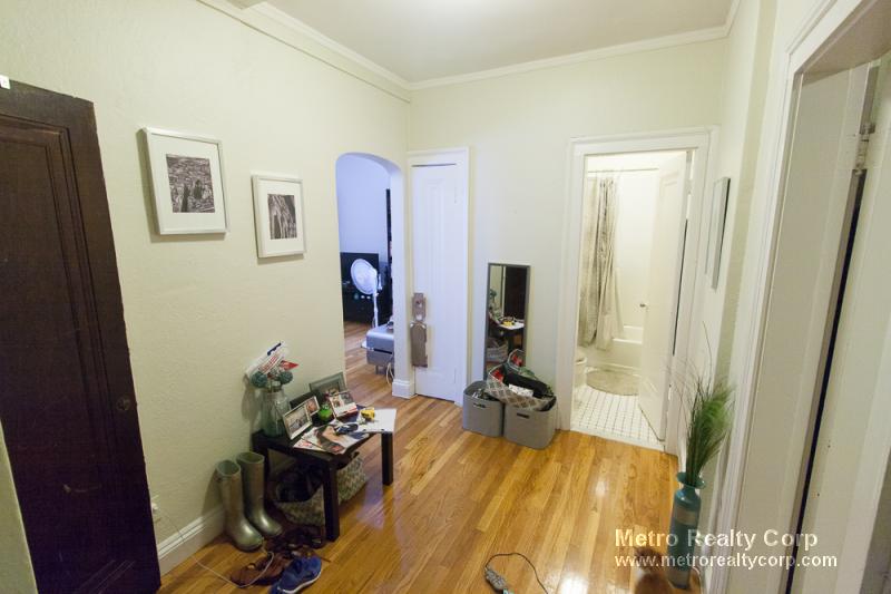 85 Strathmore Rd, Brighton