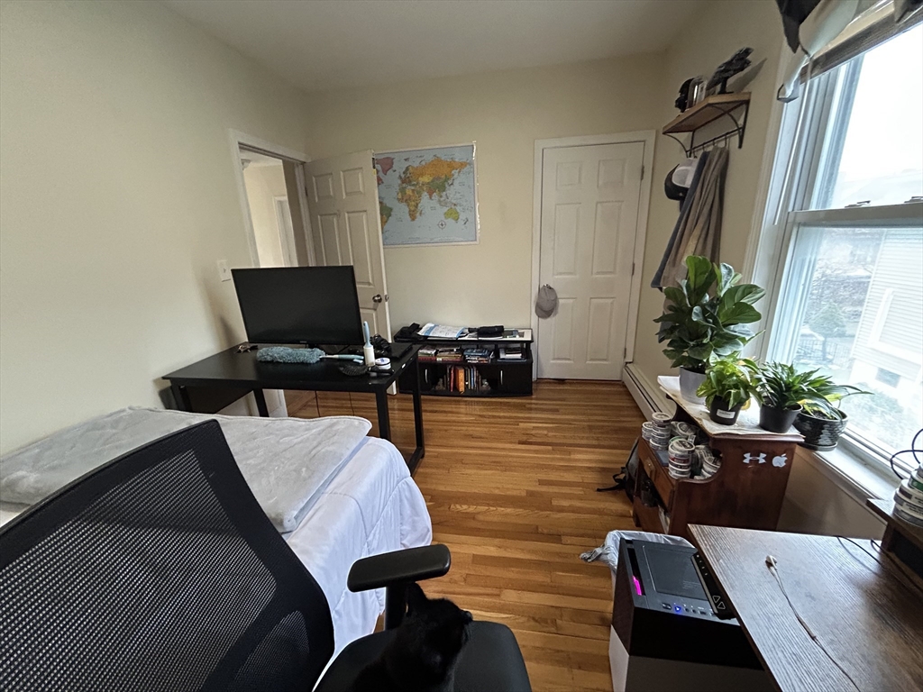 41 Hancock Ave, Medford