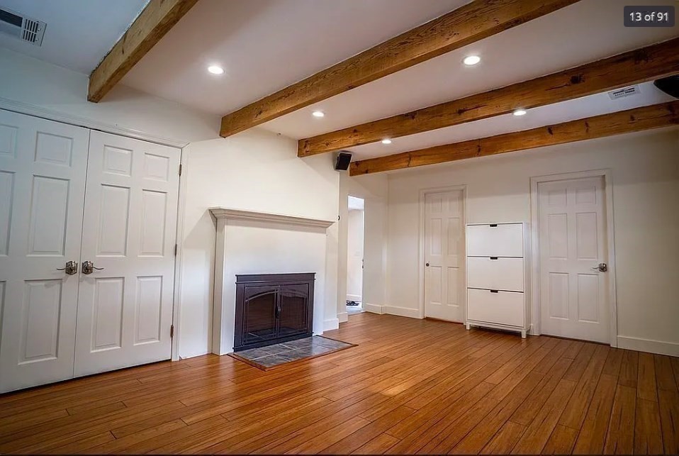 52 Lake Shore Dr S, Westford