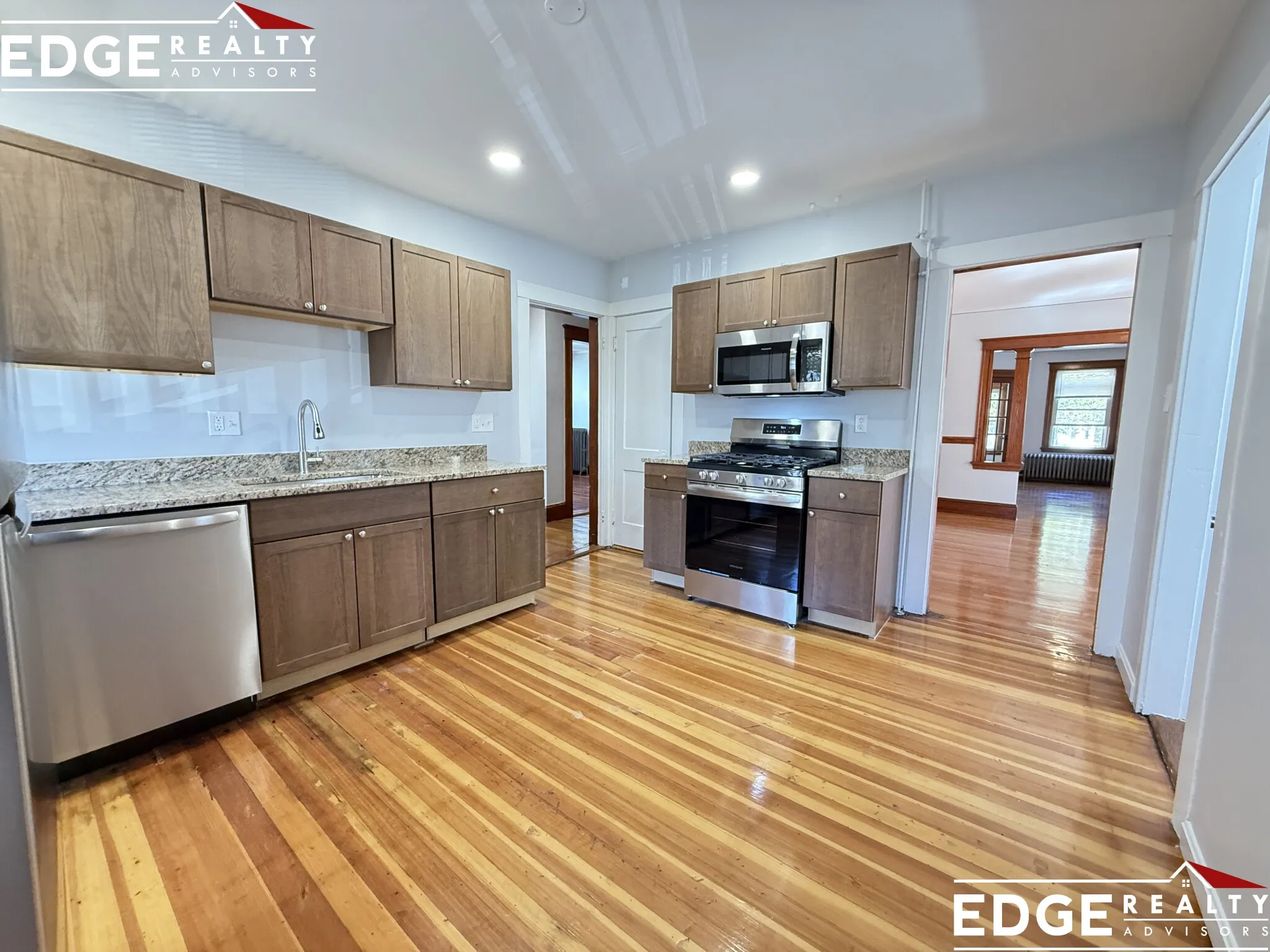 494 Washington St, Brighton