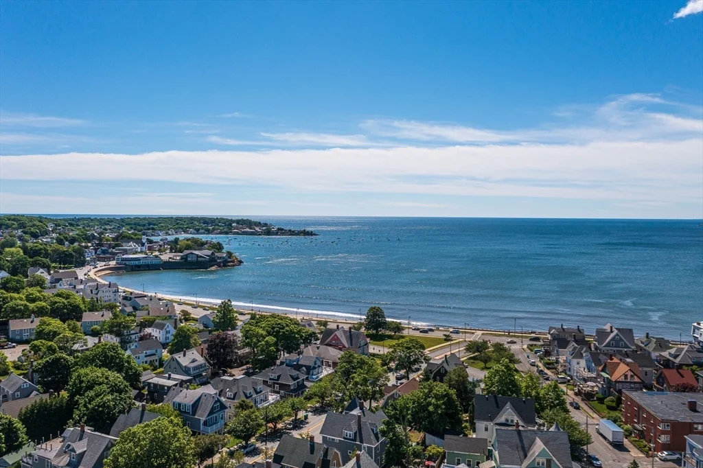 18 St Clair St, East Lynn