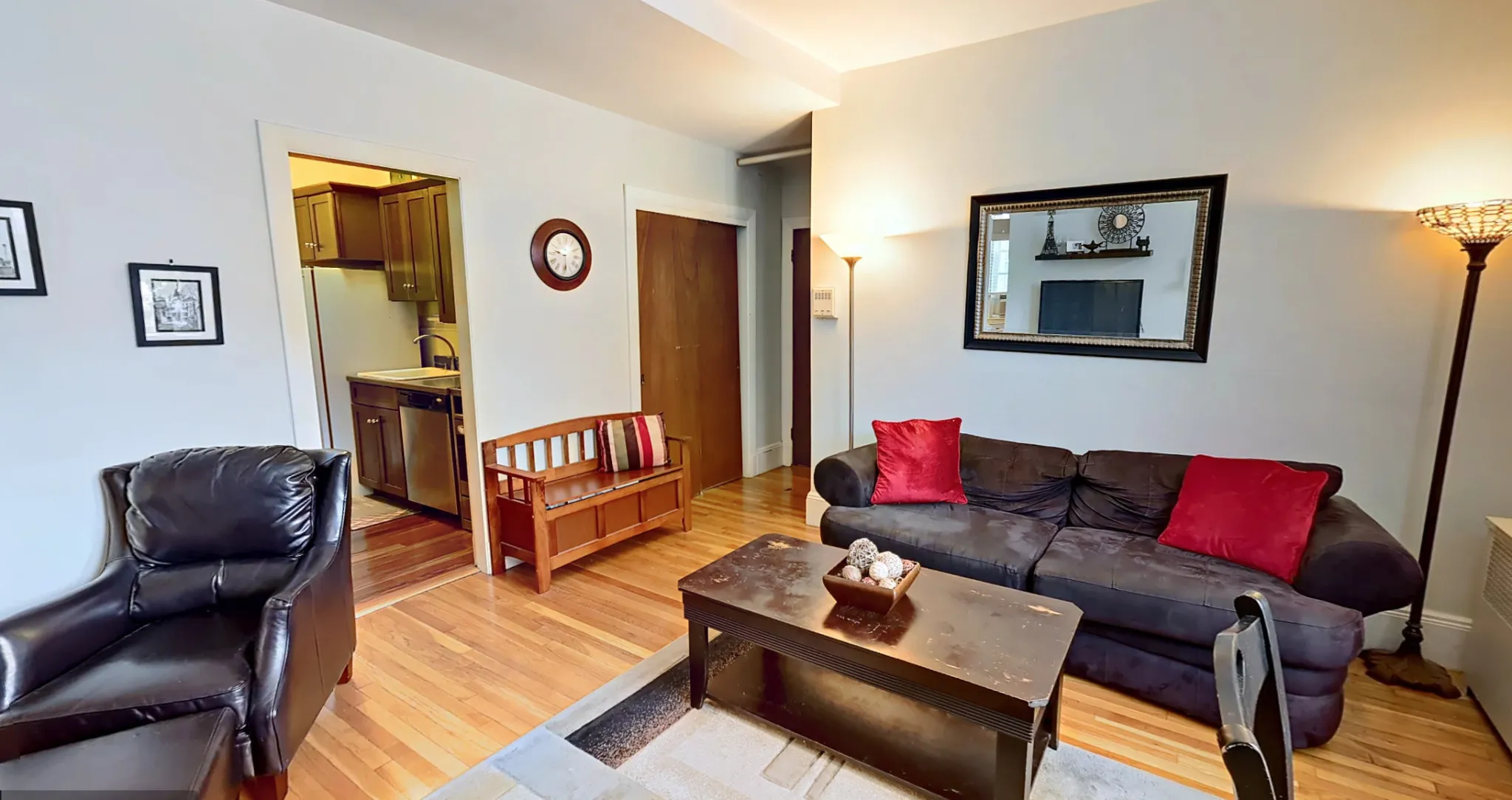 48 Dwight St, North Brookline